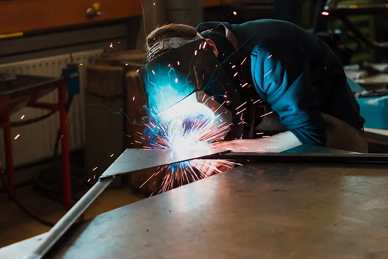 bridge-city-steel-cutting-and-bending-in-portland-OR-careers-welder